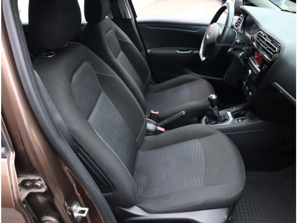 2013 Peugeot 301 - 7