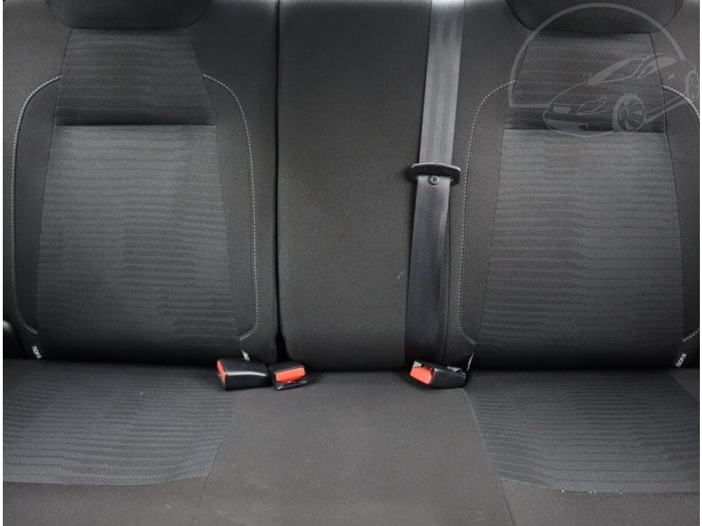 2013 Peugeot 301 - 8