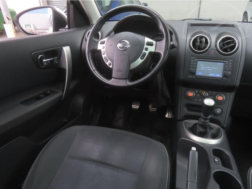 2011 Nissan Qashqai - 13