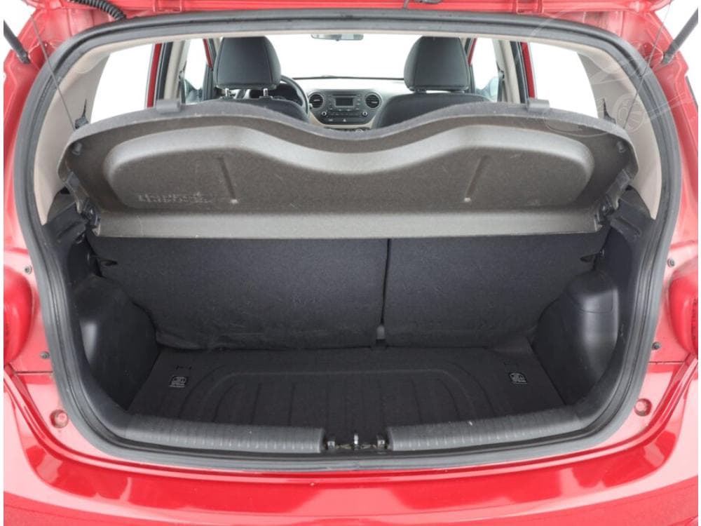 2015 Hyundai i10 - 13