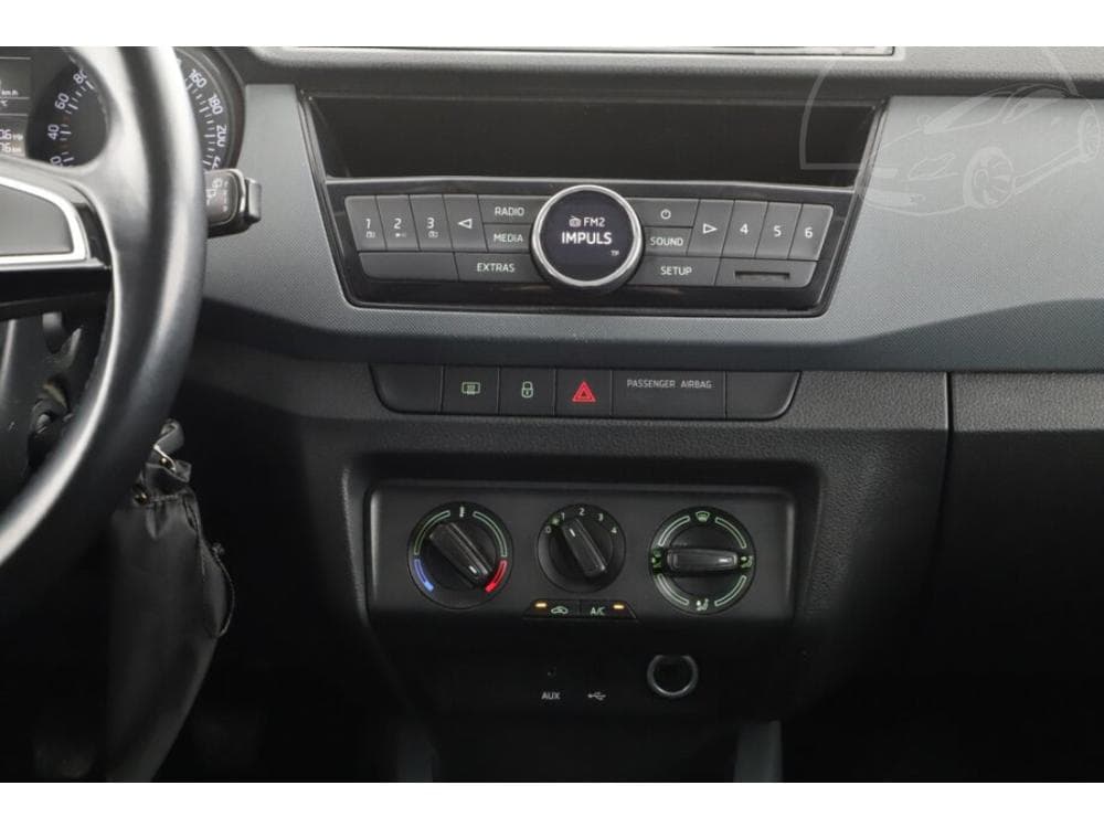 2019 Škoda FABIA - 17