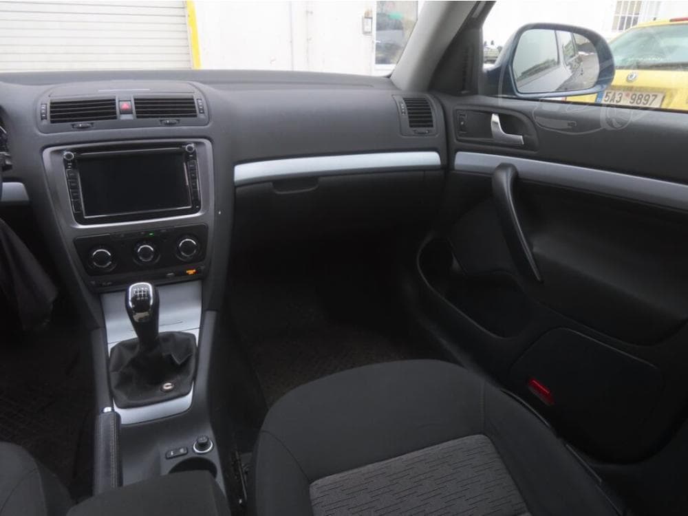 2011 Škoda OCTAVIA - 8