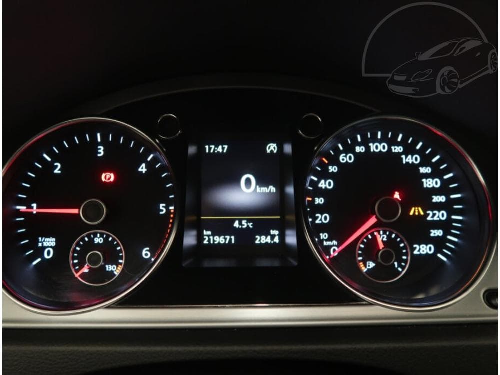 2015 Volkswagen Cc - 11