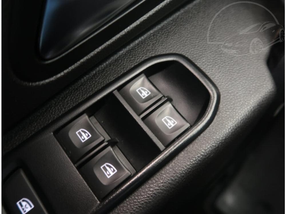 2020 Dacia DUSTER - 13
