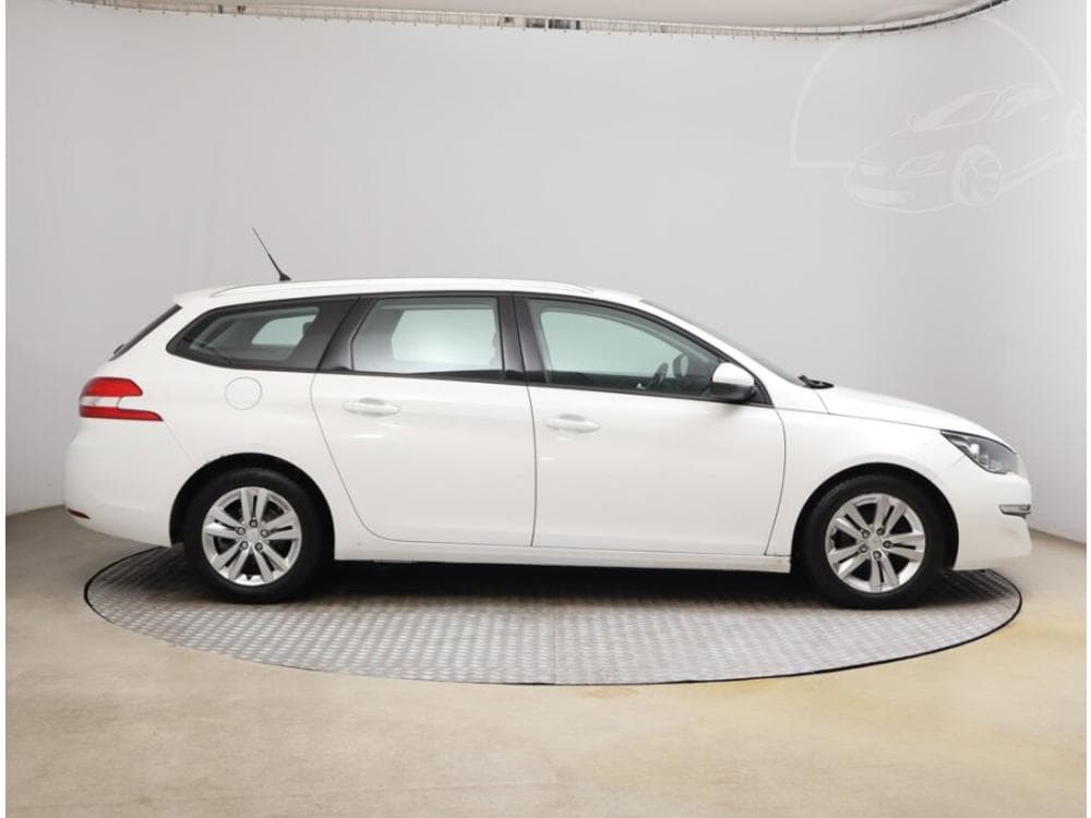 2015 Peugeot 308 - 6