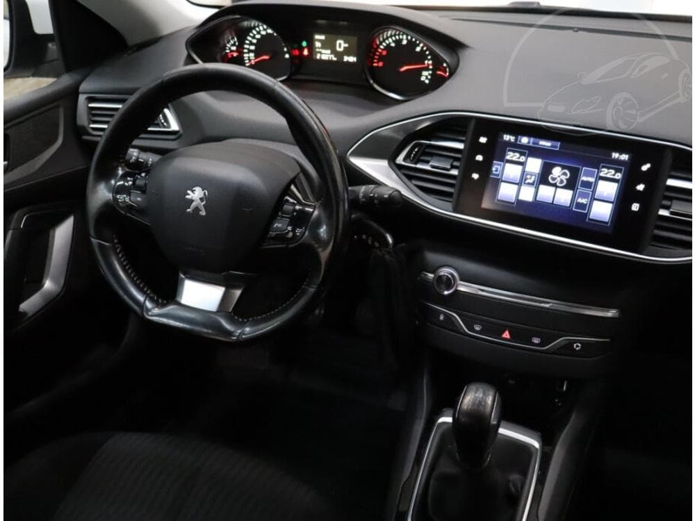 2015 Peugeot 308 - 7