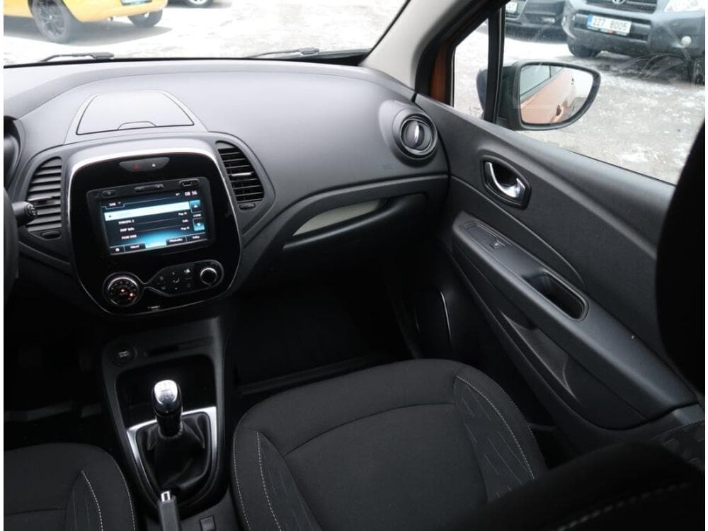 2018 Renault Captur - 8