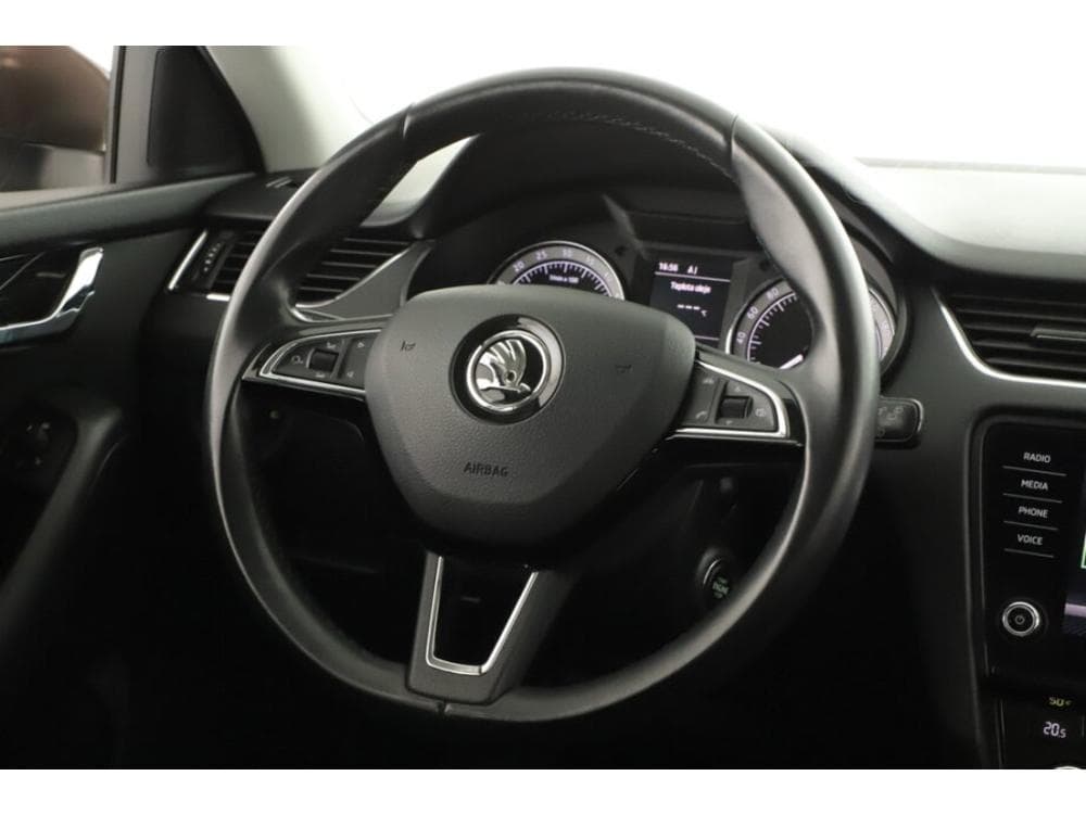 2018 Škoda OCTAVIA - 21