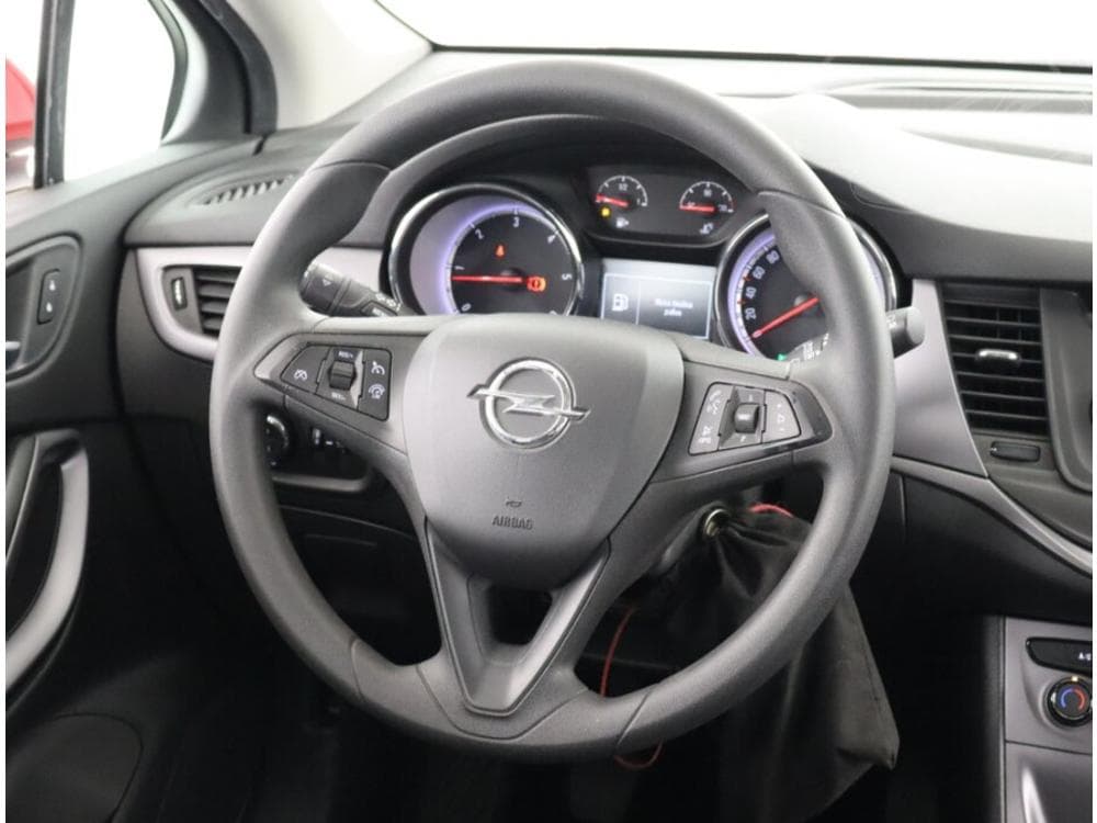 2016 Opel ASTRA - 14