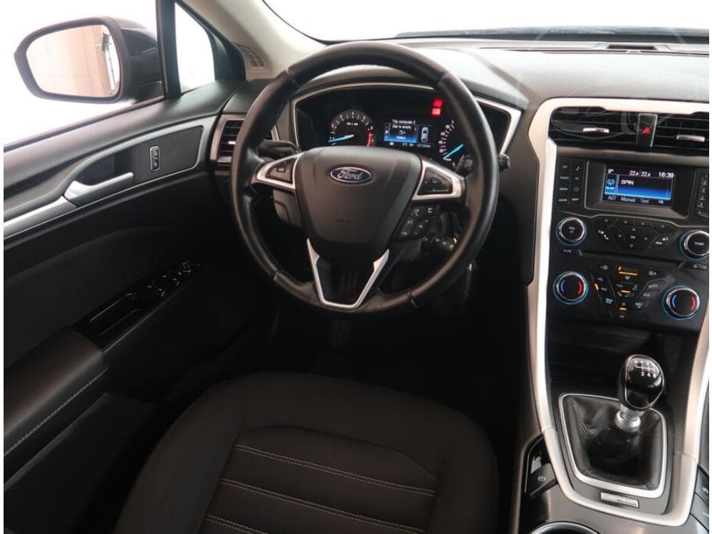 2015 Ford MONDEO - 7