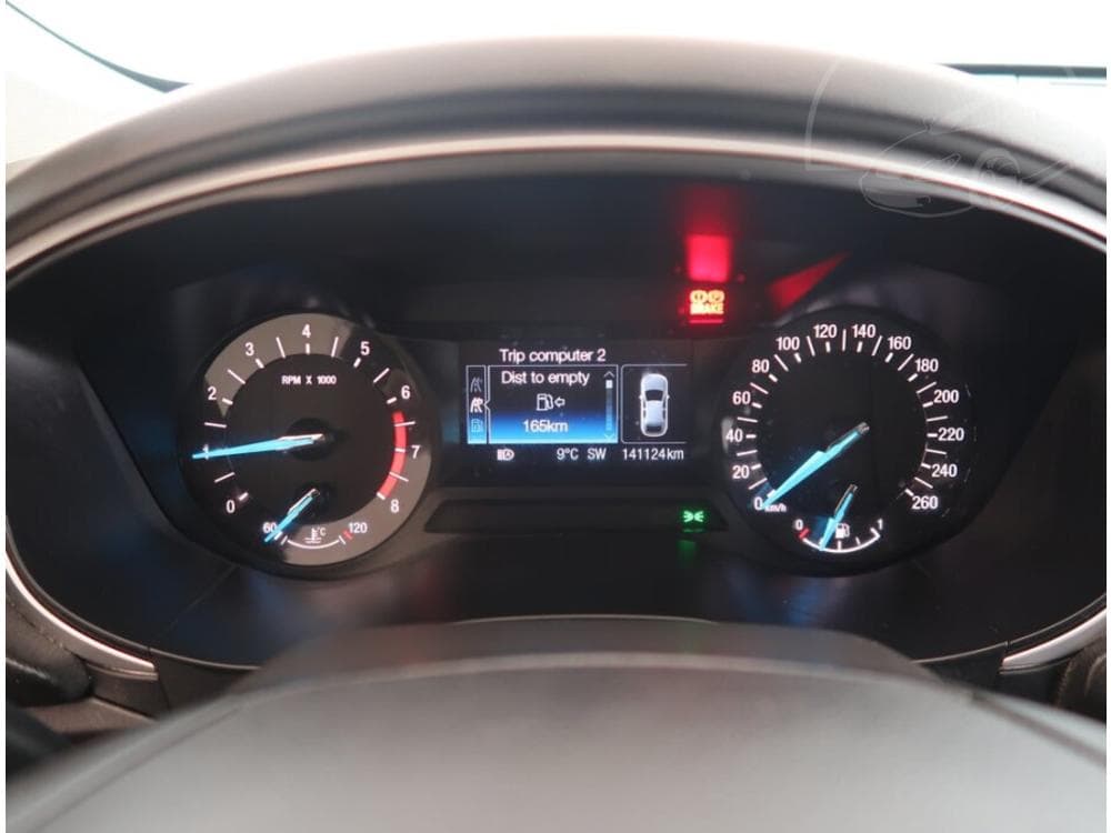 2015 Ford MONDEO - 11