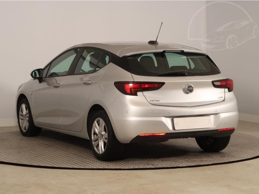 2017 Opel ASTRA - 4