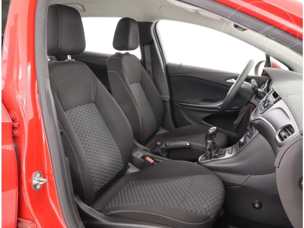 2016 Opel ASTRA - 9