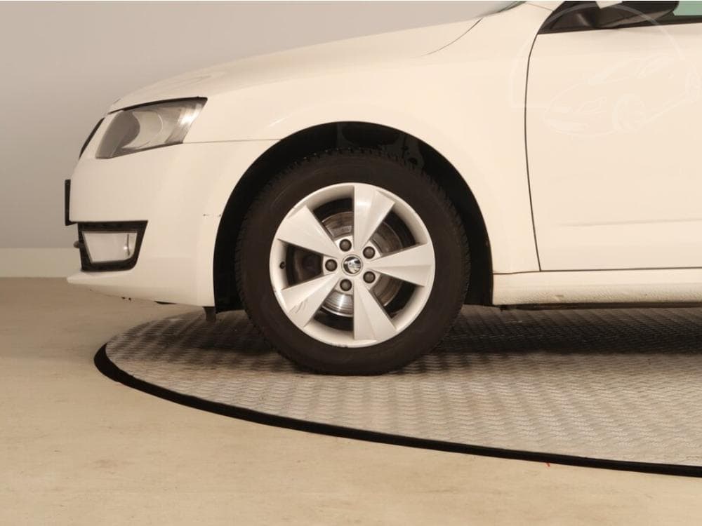 2014 Škoda OCTAVIA - 14