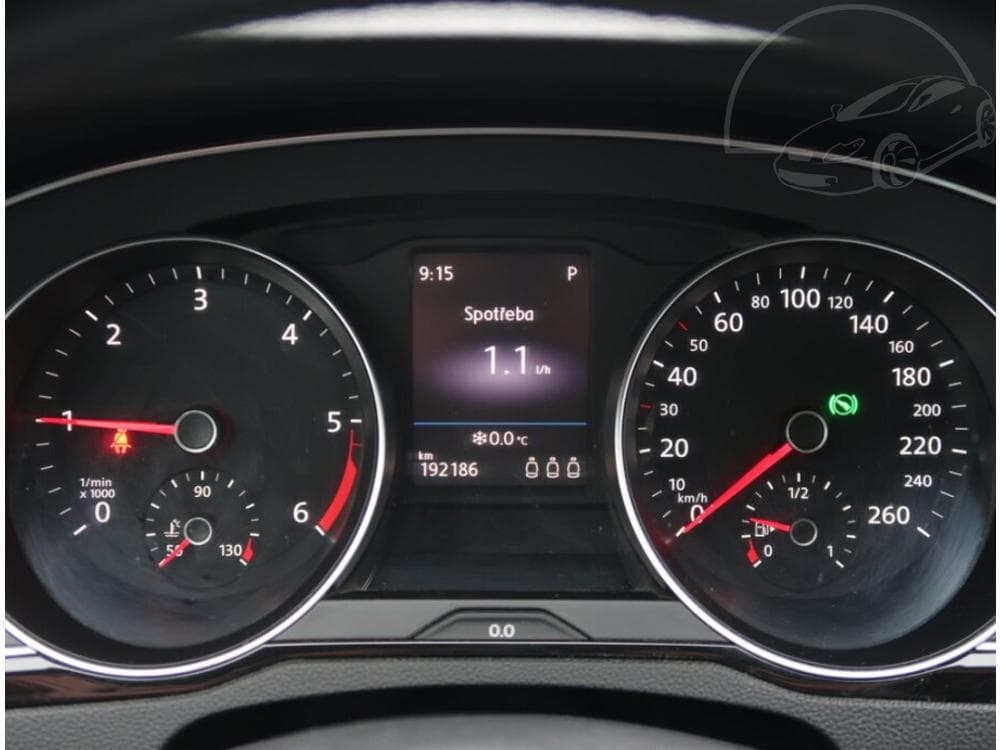 2016 Volkswagen PASSAT - 21