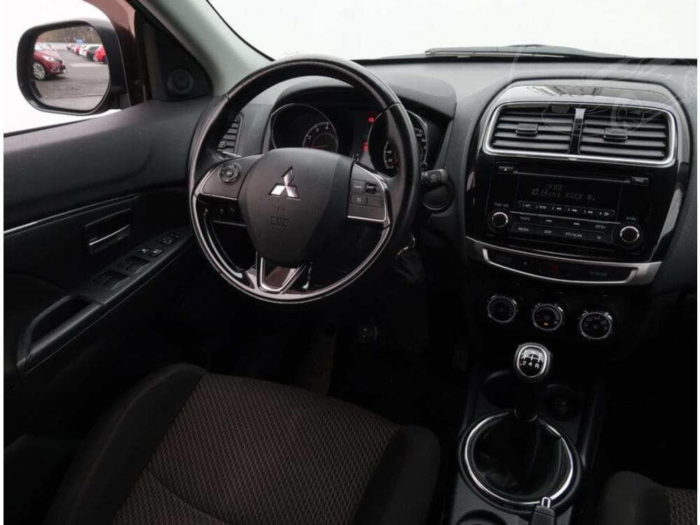 2016 Mitsubishi Asx - 7