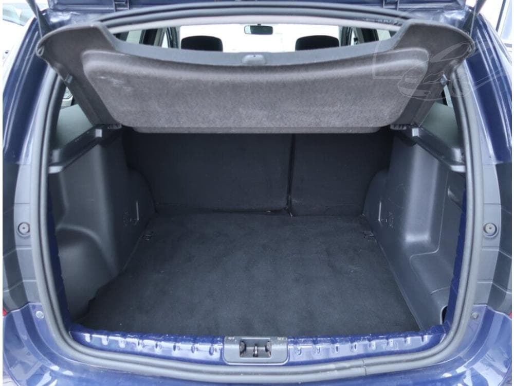 2016 Dacia Duster - 13