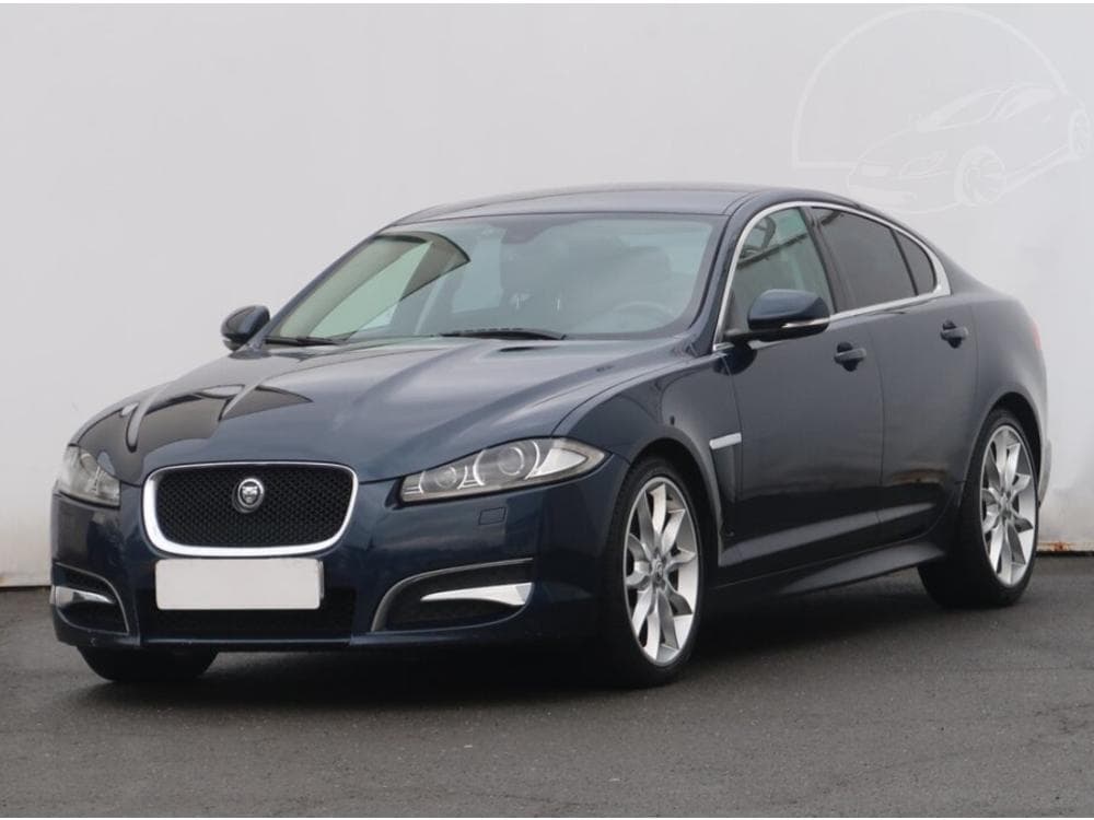 2013 Jaguar Xf - 2