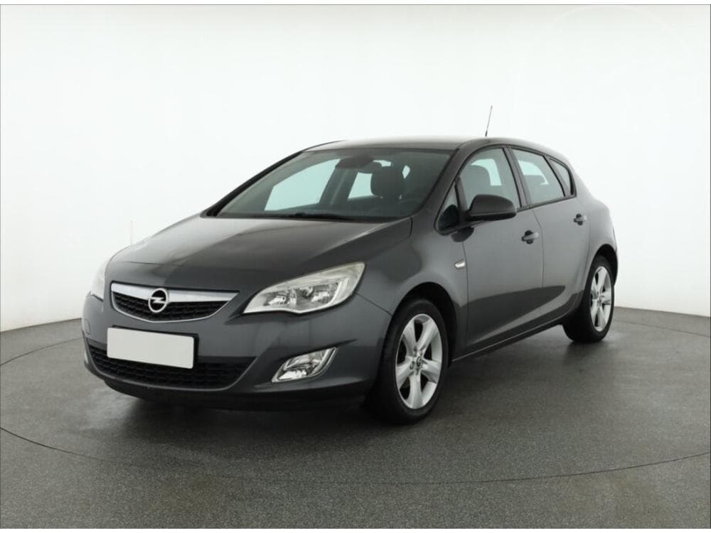 2010 Opel ASTRA - 2