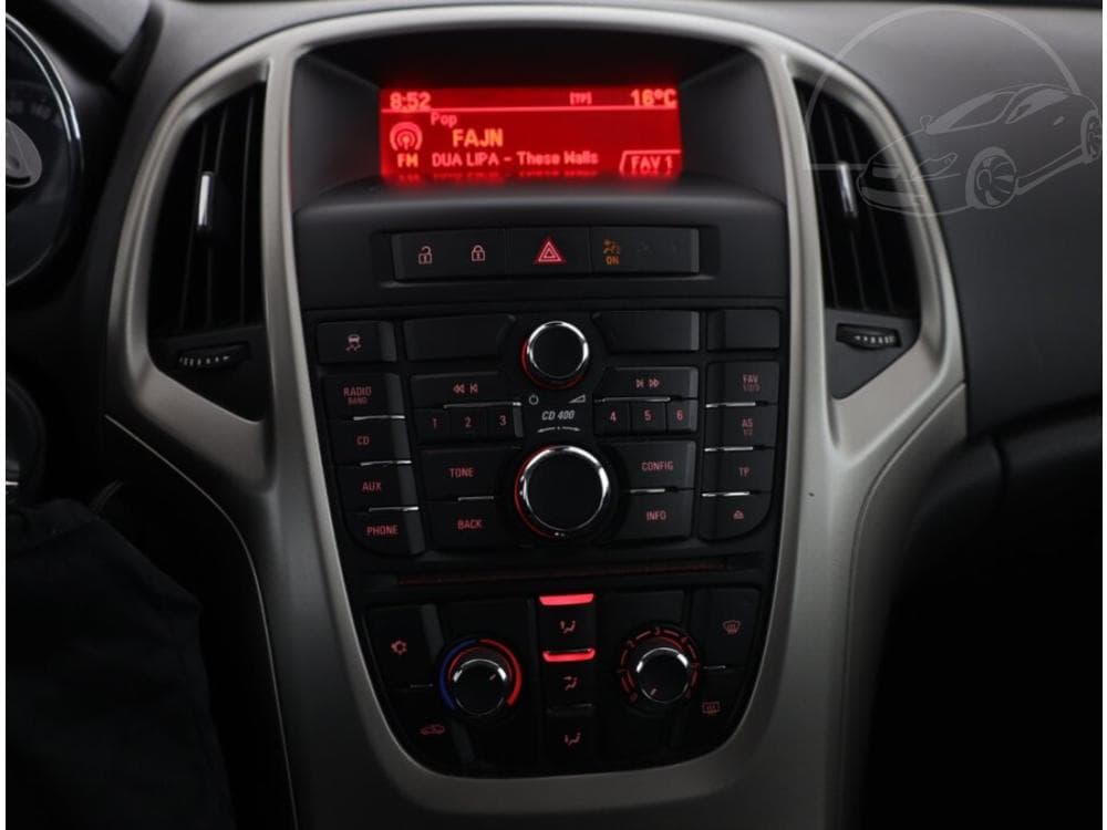 2010 Opel ASTRA - 10