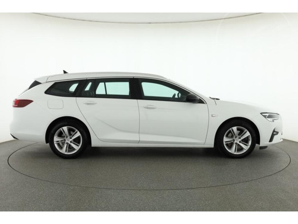 2021 Opel INSIGNIA - 6