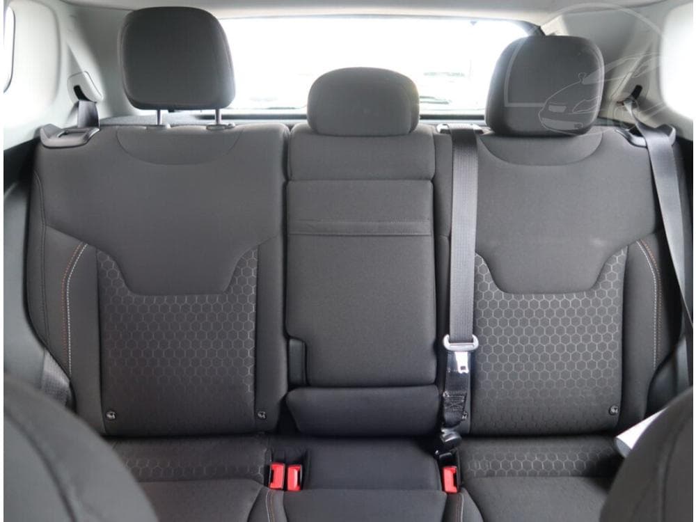 2018 Jeep COMPASS - 28
