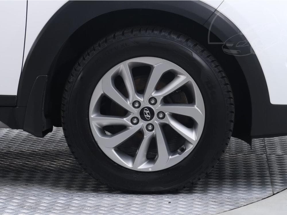 2017 Hyundai TUCSON - 43