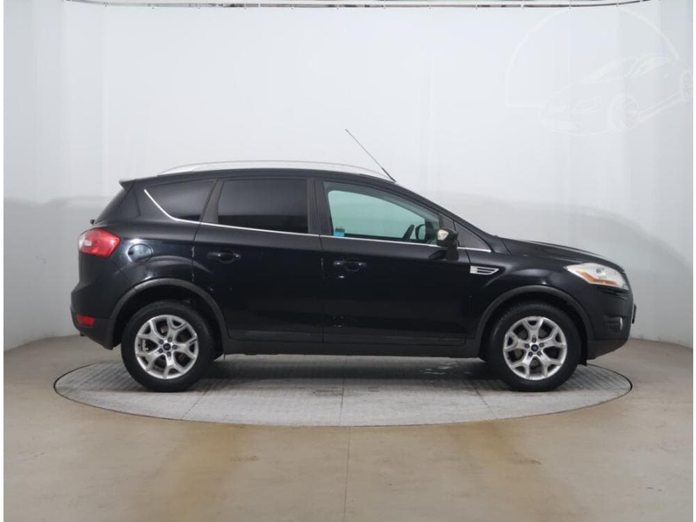 2009 Ford Kuga - 11