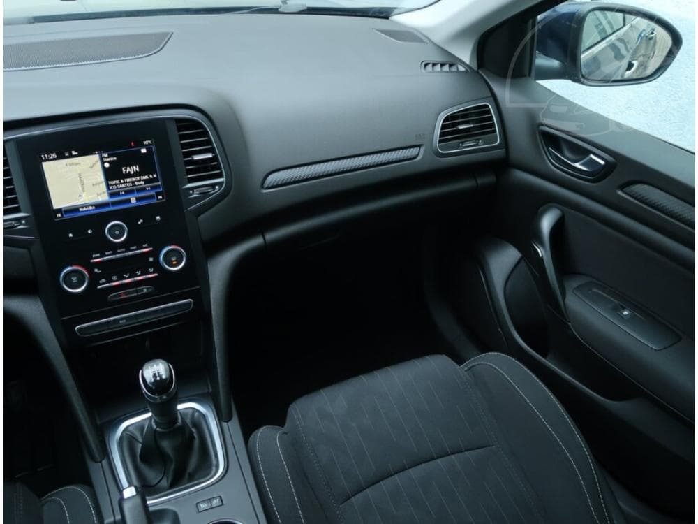 2018 Renault Megane - 8