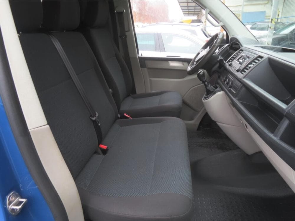 2016 Volkswagen TRANSPORTER - 25