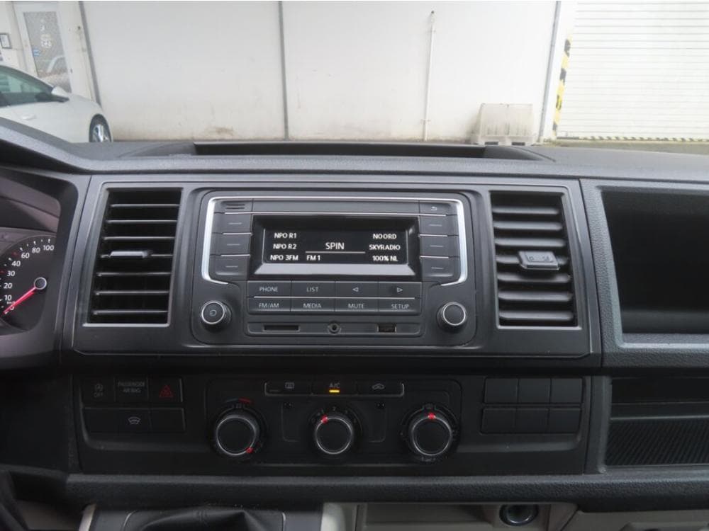 2016 Volkswagen TRANSPORTER - 31