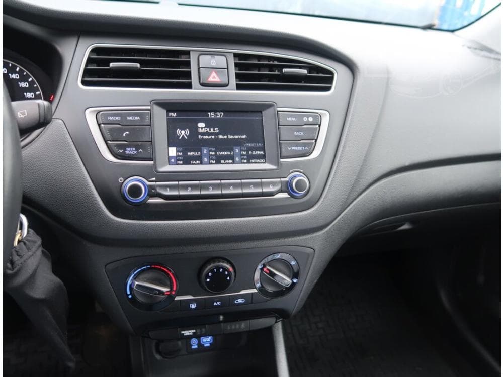 2019 Hyundai i20 - 12