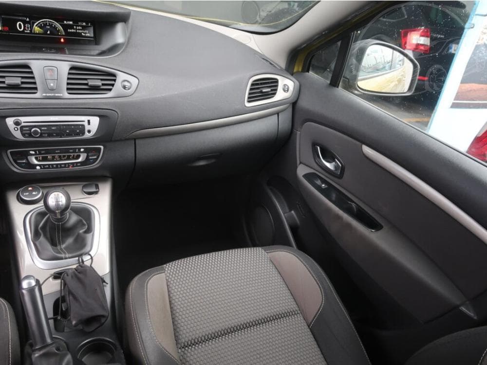 2013 Renault SCENIC - 8