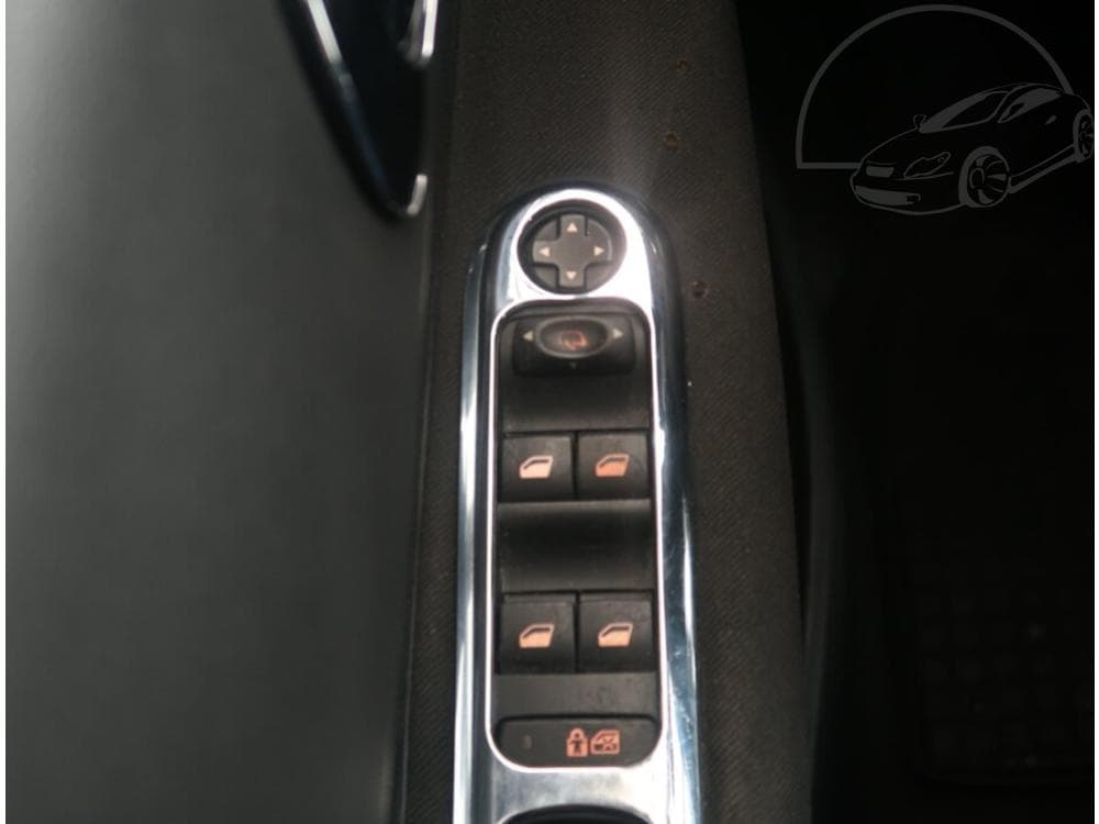 2010 Peugeot 5008 - 57