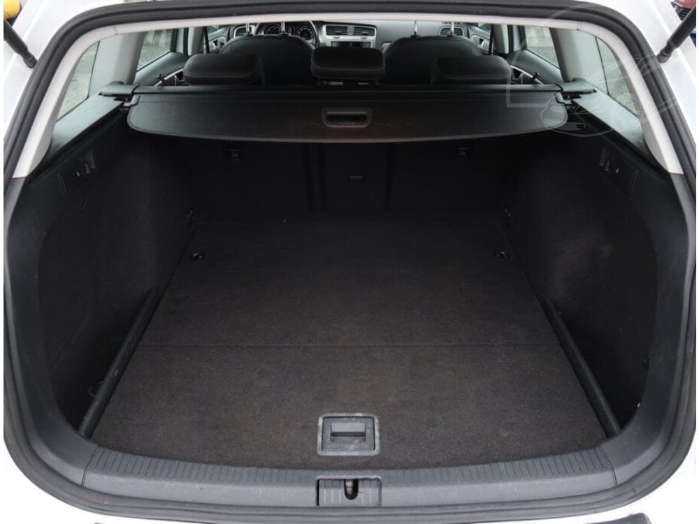 2016 Volkswagen GOLF - 14