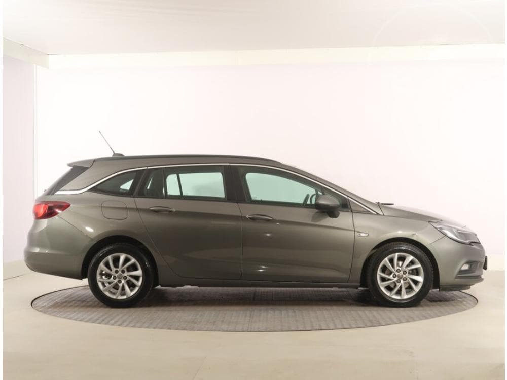2019 Opel ASTRA - 6