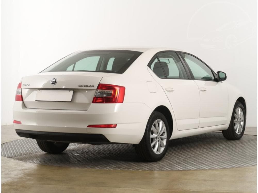 2015 Škoda OCTAVIA - 9