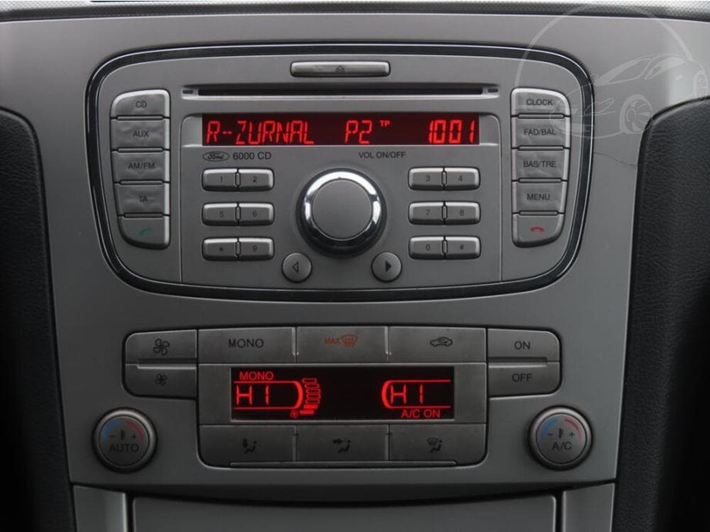 2010 Ford S-MAX - 12