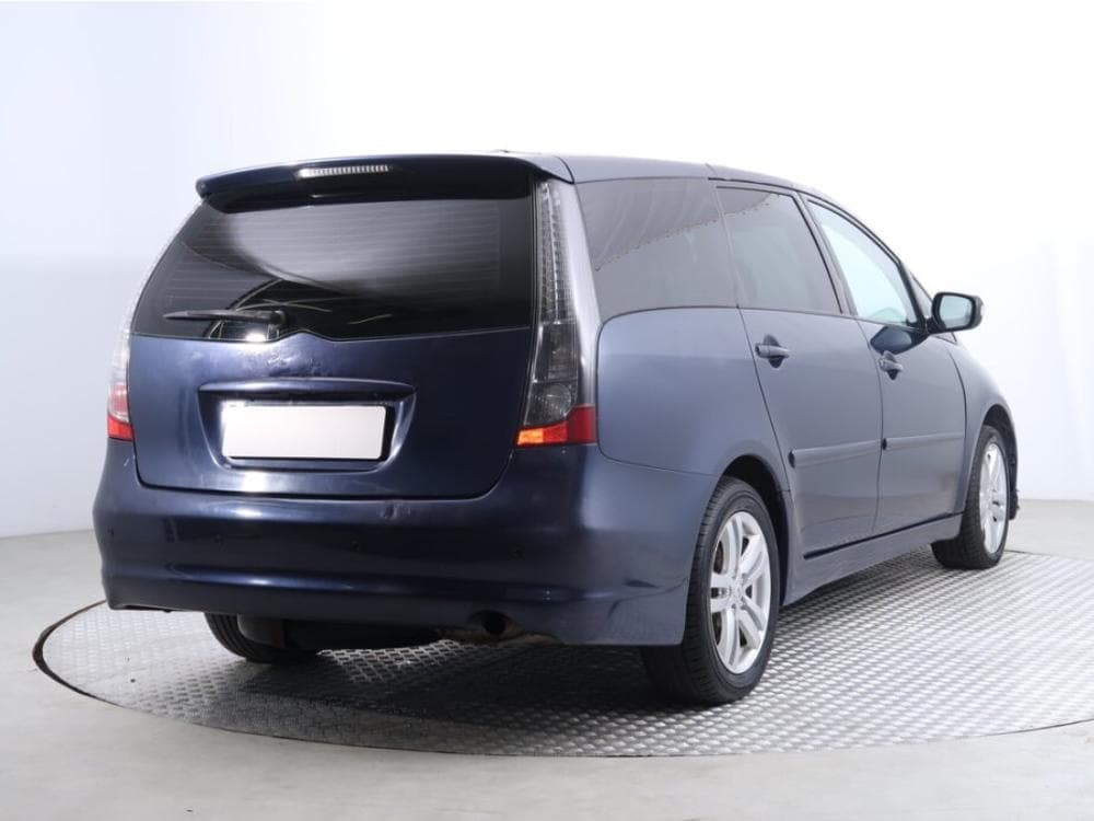 2005 Mitsubishi Grandis - 5