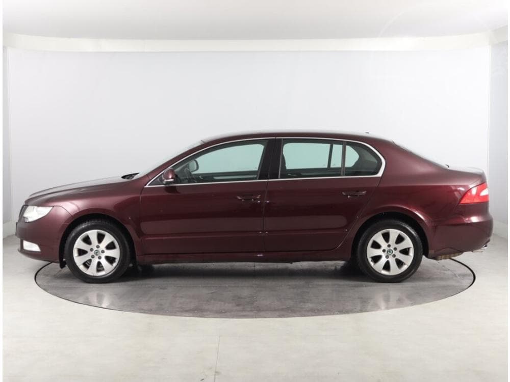 2010 Škoda SUPERB - 3