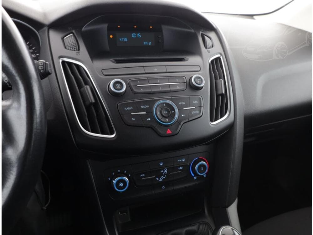 2016 Ford FOCUS - 10
