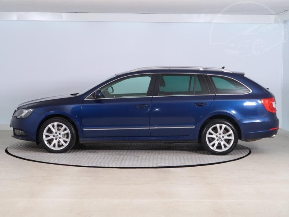 2013 Škoda SUPERB - 11