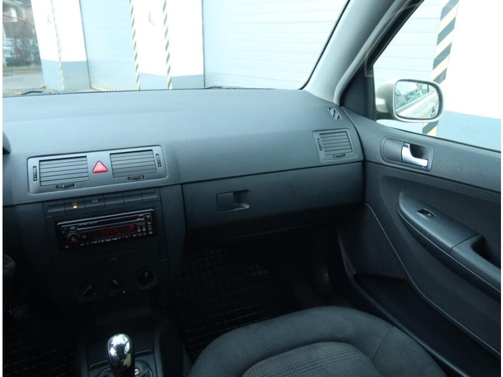 2005 Škoda FABIA - 15