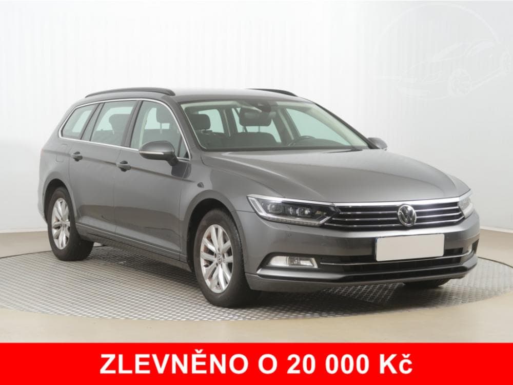 2017 Volkswagen PASSAT