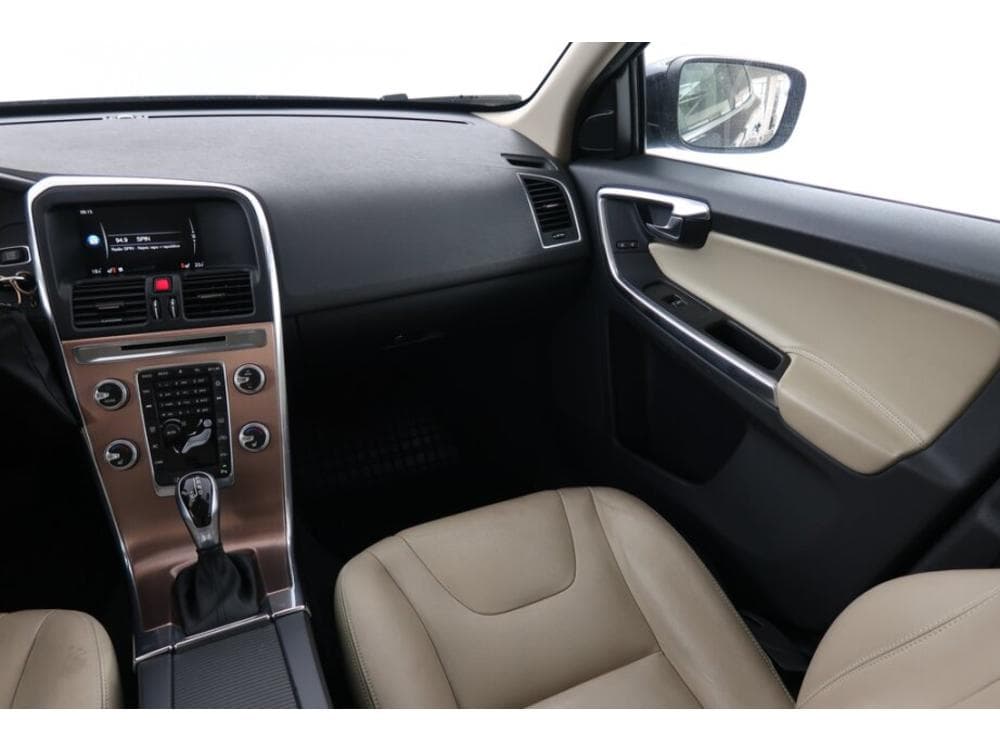 2016 Volvo XC60 - 22