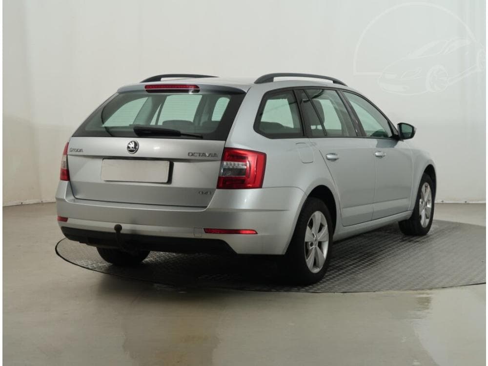 2018 Škoda OCTAVIA - 9
