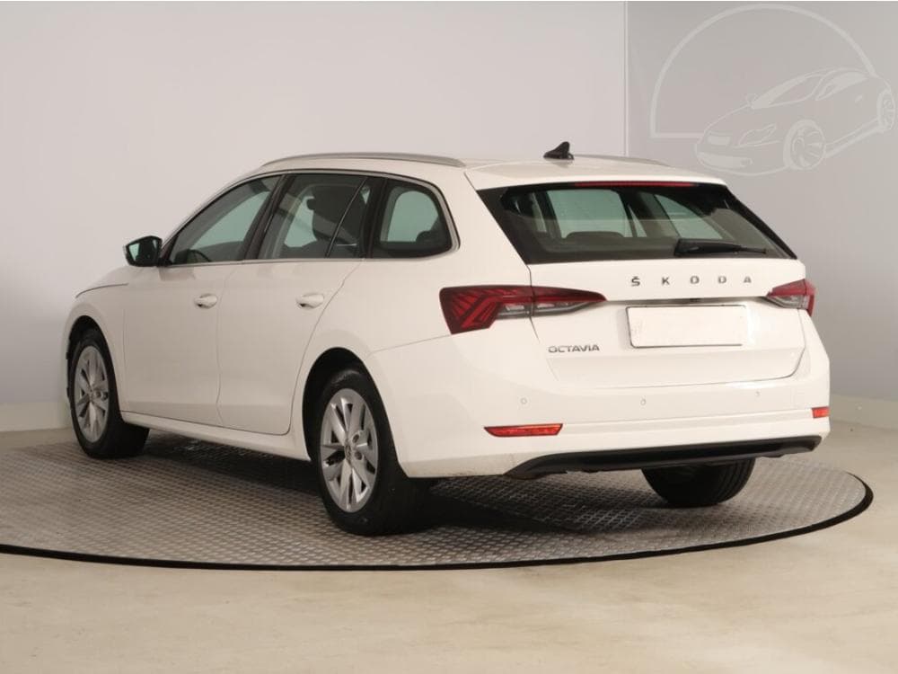 2022 Škoda OCTAVIA - 10