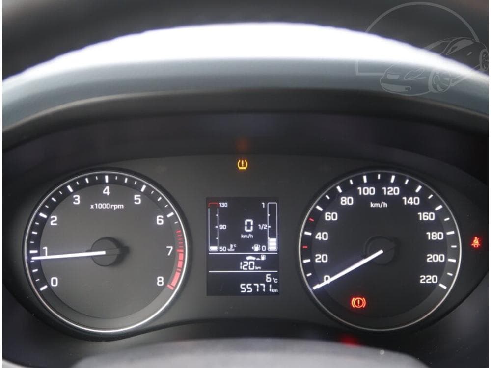 2017 Hyundai i20 - 21