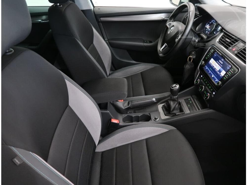 2016 Škoda OCTAVIA - 9
