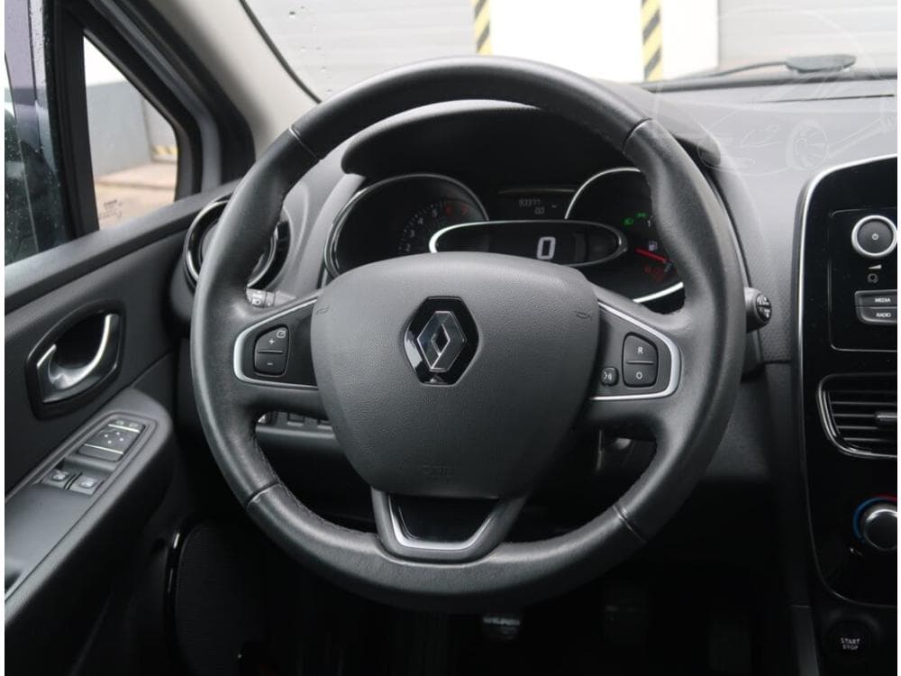 2017 Renault Clio - 14